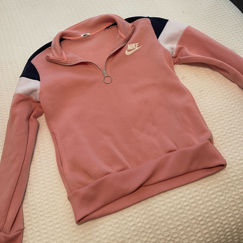 Pink Nike jacket with matching sweat pants
